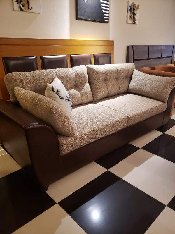 20240324_155831 curve sofa