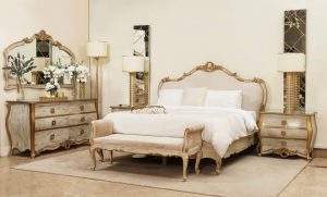 Hand carved Chinoti bed set made from solid Sheesham wood by Homefactree