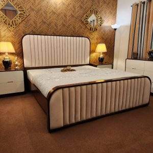 Shop the Homefactree Aria Arc Bed. A premium 6x6.5ft curved wooden bedset featuring radius-corner Sheesham wood and off-white velvet cushioning. Modern design, nationwide delivery