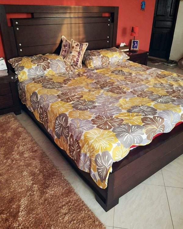 Napoli Motion brown minimal bedset with modern bed and side tables Brown minimal bedset with matching dresser and bedroom furniture