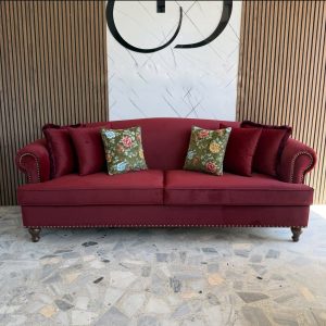 Discover luxury Chesterfield sofa designs at Homefactree, Pakistan.